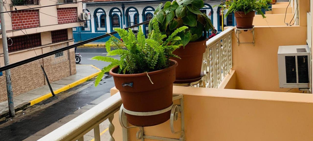 Hotel Acosta Iquitos Exterior photo
